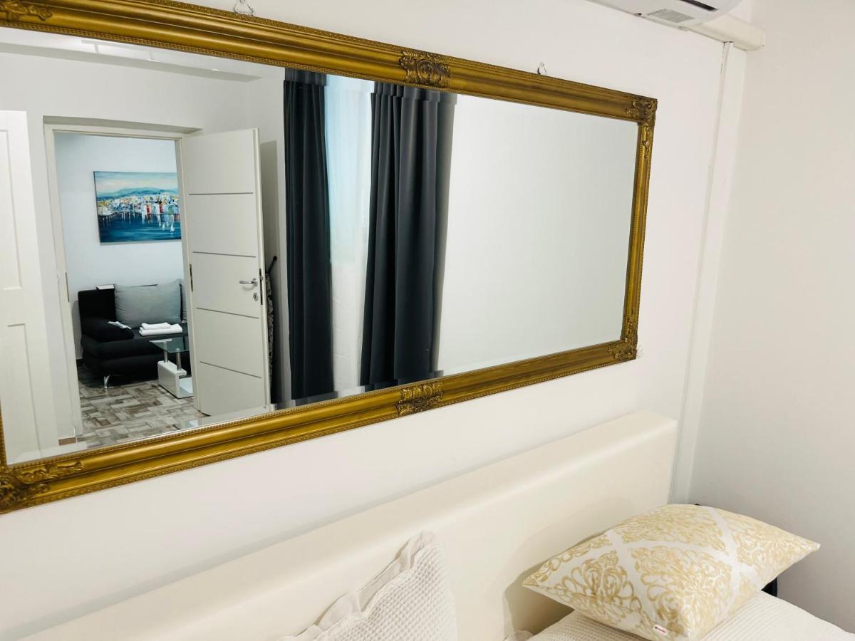 Apartment Stari Dvor Kaštela Eksteriør bilde