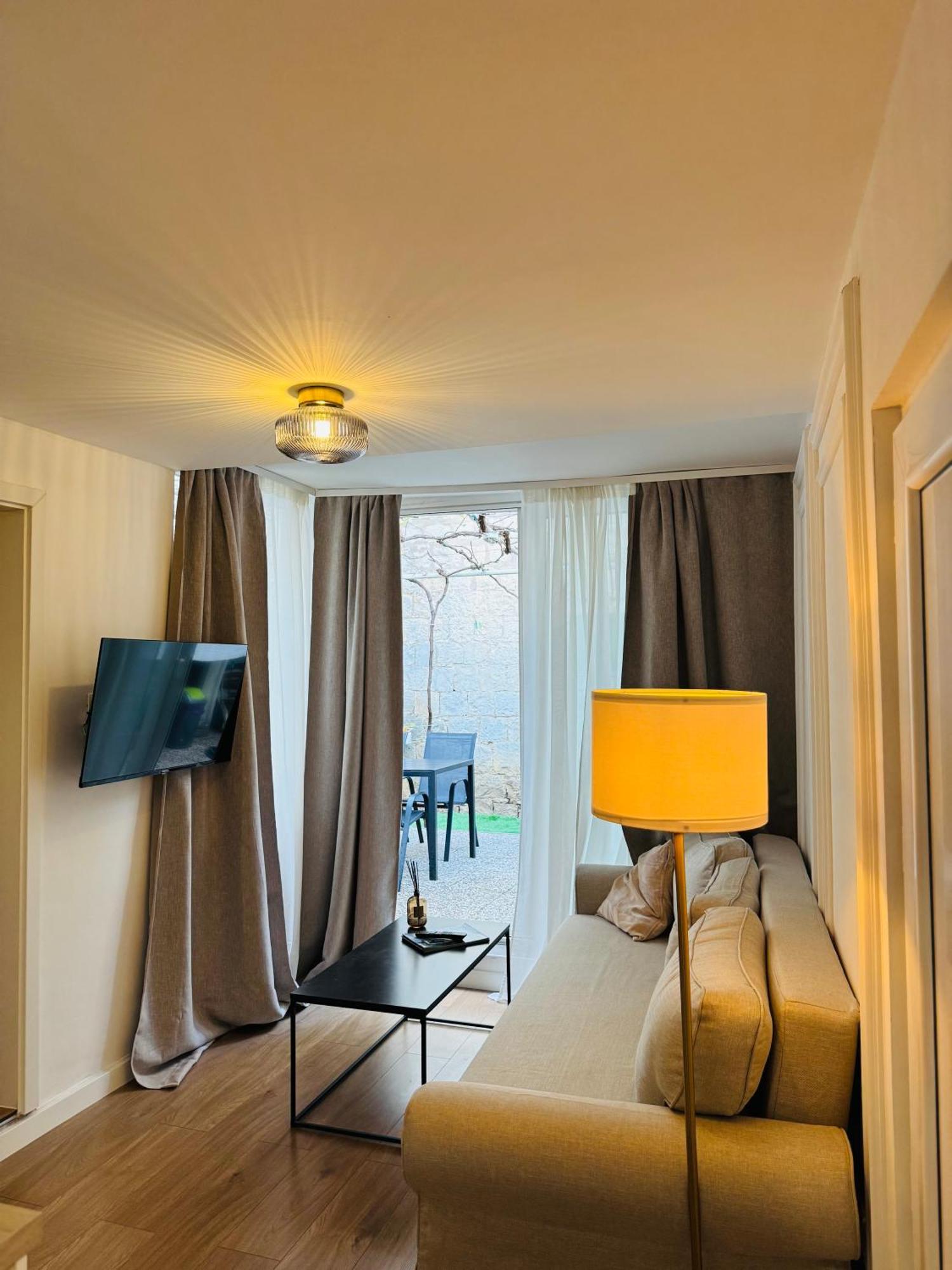 Apartment Stari Dvor Kaštela Eksteriør bilde