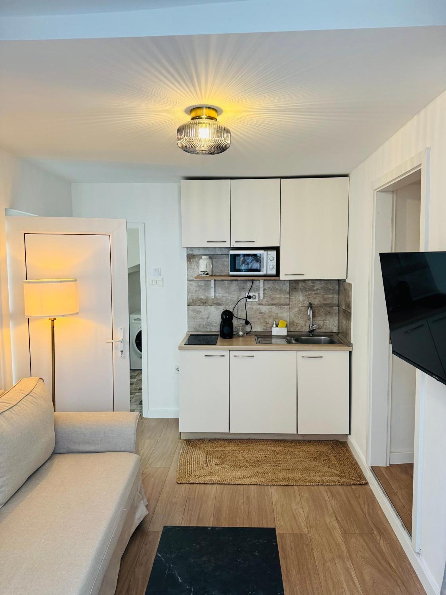 Apartment Stari Dvor Kaštela Eksteriør bilde