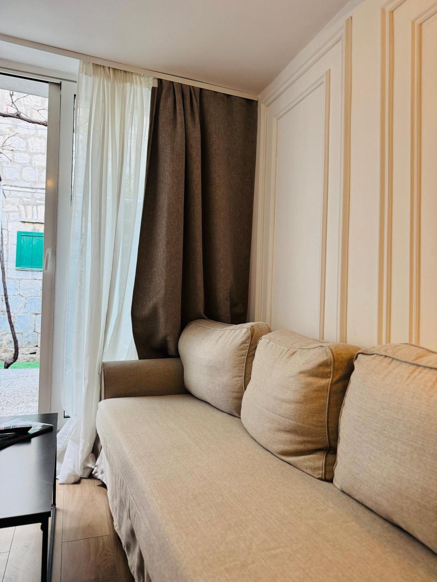 Apartment Stari Dvor Kaštela Eksteriør bilde